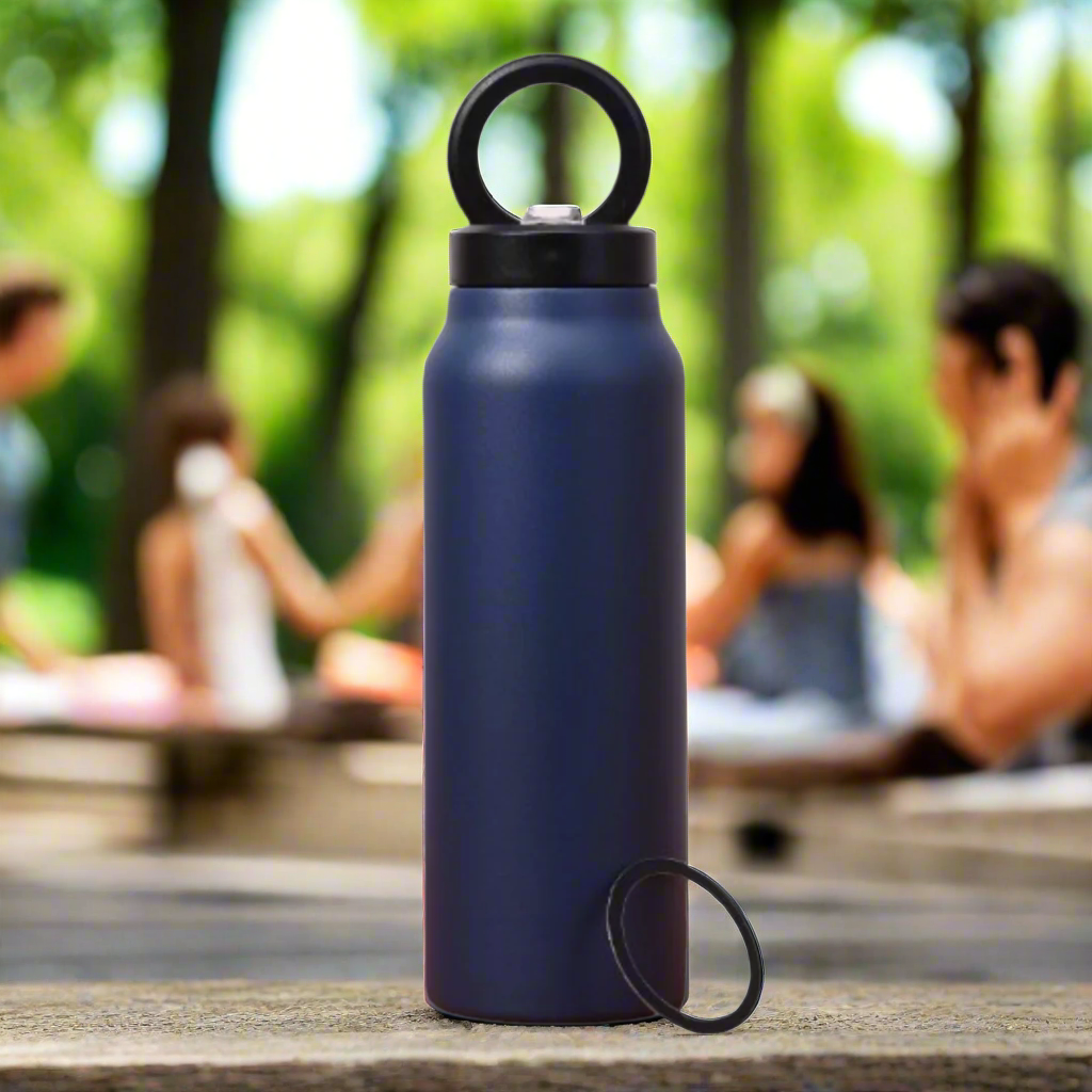 AquaLuxe™ Magsafe Waterbottle