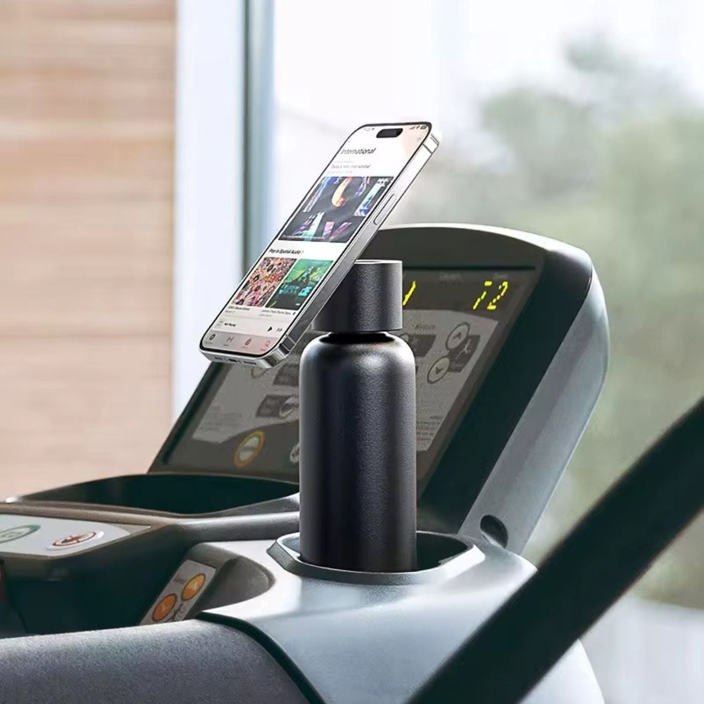 AquaLuxe™ Magsafe Waterbottle